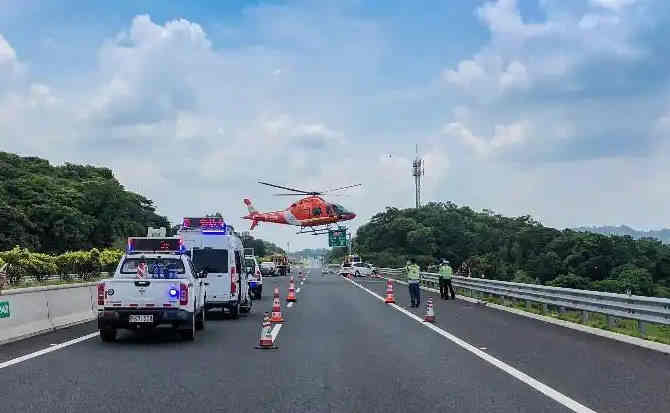 泰宁高速公路汽车救援案例